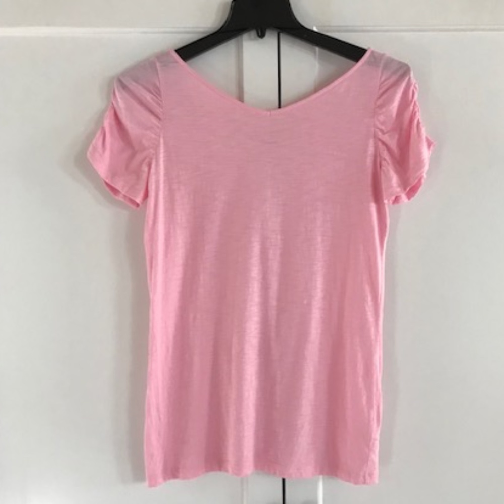 Lilly Pulitzer V Neck T-Shirt
